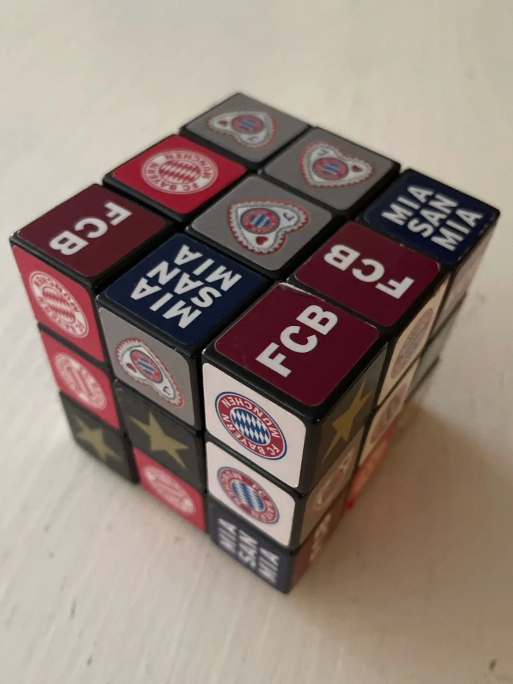 FC Bayern Munich Rubik's Cube - Memorabilia for Soccer/Football Fans
